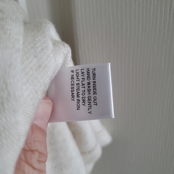 Johnny Was Calme Sleeveless Throw On Cozy Dress Beige Oatmeal Medium $148 NWOT - Picture 6 of 6